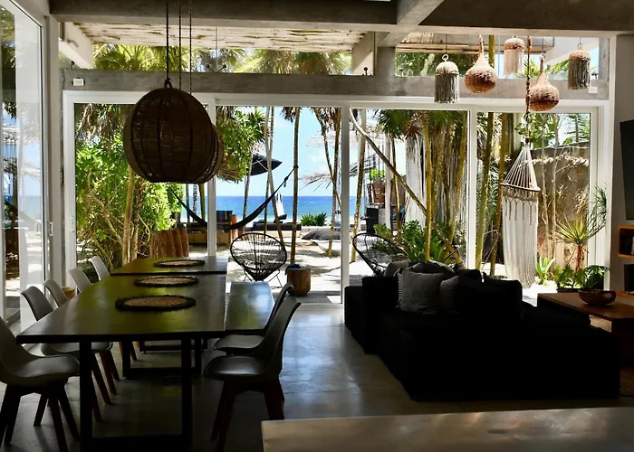 Beachfront Kiin * Tulum